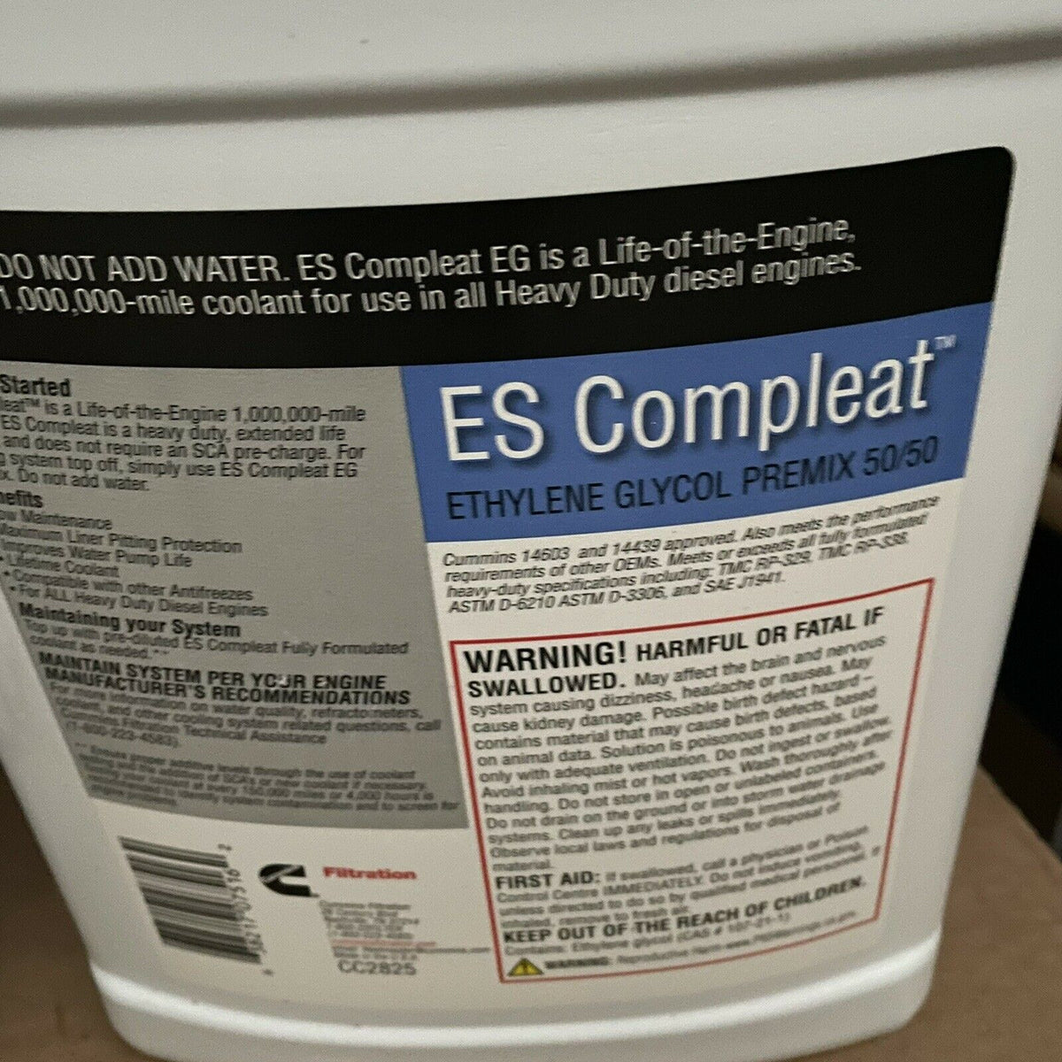 (3) Fleetguard CC2825 Coolant Antifreeze 50/50 ES Compleat (3 Gallo...