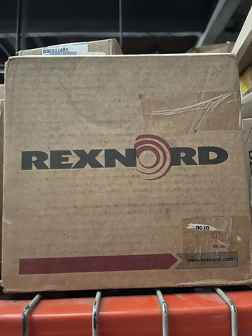 Rexnord 820 Series Straight Running Solid Top Material: WX, Width: 4.5in, 1.5Pit