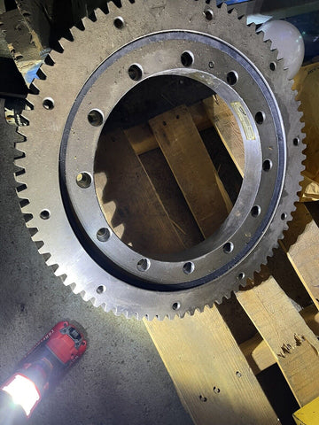 NEW Universal Industrial Products Inc. 1201007-30 20in Dia Spline Bearing Gear