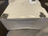 BRAND NEW Samsung WE402NW/A3 27" Laundry Pedestal Drawer Storage *FREE SHIPPING*