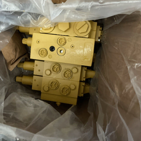 GENUINE CAT 456-1770: Valve Group-Bank *FREE SHIPPING*