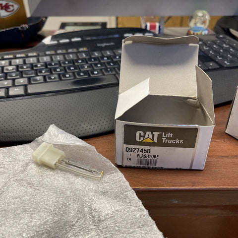 BRAND NEW GENUINE Caterpillar CAT Flash Tube 0927450 NOS *FREE SHIPPING*