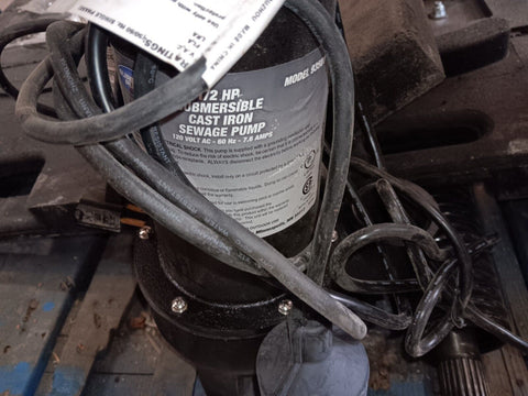 NEW Pump 93501 1/2-Horsepower Cast Iron Sewage Pump with Tethered Float