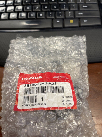 GENUINE HONDA Outside Mirror Switch for 2005-2007 Odyssey 3.5L 35190-SHJ-A21