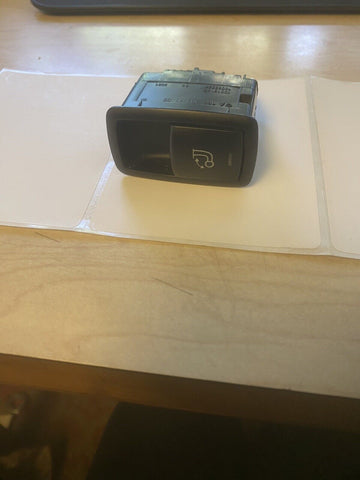 BRAND NEW MERCEDES-BENZ ML W166 Hitching Mechanism Switch A1669051700 GENUINE