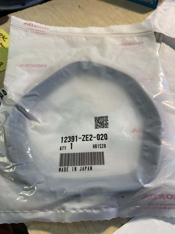 BRAND NEW Genuine Honda 12391-ZE2-020 Valve Cover Gasket **FREE SHIPPING**
