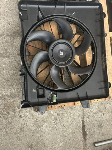 Engine Radiator Cooling Fan Assembly Fits Ford Mustang 2005-2014 4R3Z8C607AA
