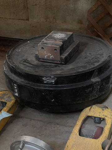 BRAND NEW UNDERCARRIAGE / EXCAVATOR IDLER HT 659, G345, 1F08, 3G350 *SHIPS FREE*