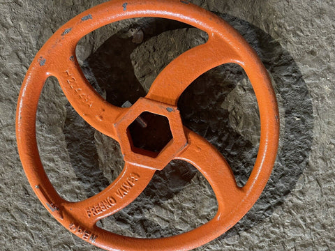 BRAND NEW FRESNO VALVE SERIES 7000 HANDWHEEL / LIFT H22446A *FREE SHIPPING*
