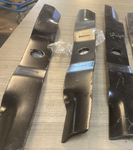 BRAND NEW  KUBOTA  56473434 BLADES 3 PER LOT