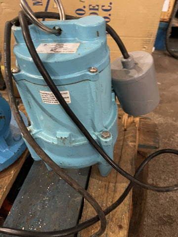 Little Giant, 509204, Model 9SN-CIA-RF Submersible Effluent Pump *FREE SHIPPING*