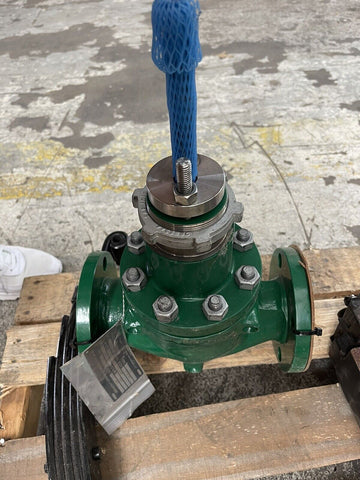 FISHER 2-WAY CONTROL VALVE 2", PORT 2 - 5/16, CL150/200 PSI CWP *FREE SHIPPING*