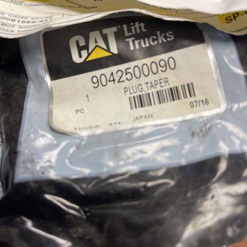 GENUINE CAT FORKLIFT TAPER PLUG 9042500090 *FREE SHIPPING*