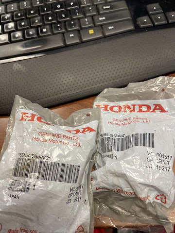 (2 PC LOT) GENUINE Honda BOLT LOWER 52387-SHJ-A01 *FREE SHIPPING*