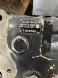 KYB C0100-60020, 12-02 001, 20124, 82K782, 4111-64200 Hydraulic Valve Komatsu