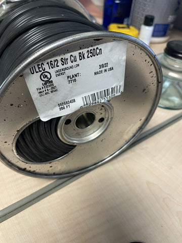 1 NEW ROLL SOUTHWIRE 16/2 STR CU UNDERGROUND LOW VOLT WIRE BLACK 250' #552660408