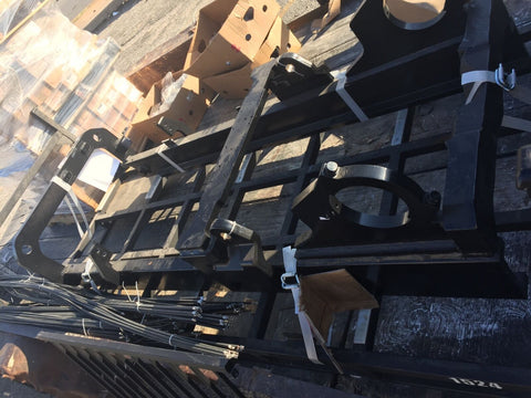 FORKLIFT MAST 36810 6509 82" X 29-1/2"