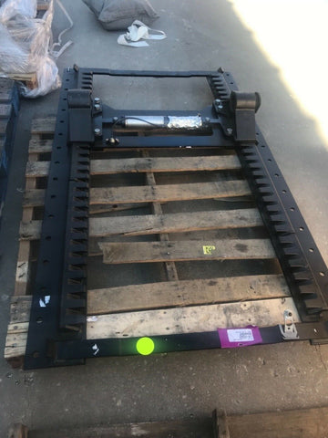 GENUINE OEM FREIGHTLINER SLIDE BRACKET XA-A948