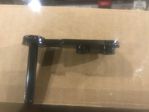 4, 705011629 Can-Am Lower Hinge Ajustement