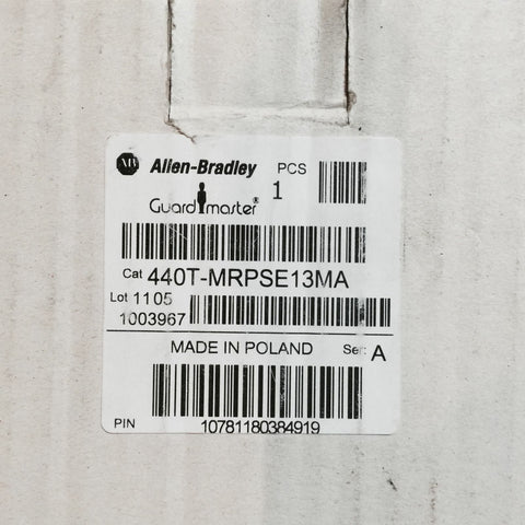Allen-Bradley GUARD MASTER 440T-MRPSE13MA-Mega Mart Warehouse-Ultimate Unclaimed Freight Buyer and Seller Specialists