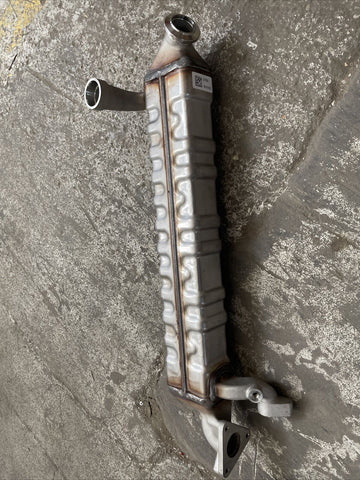 NEW GENUINE OEM JOHN DEERE DZ102007 EGR COOLER HEAT EXCHANGER SUB FOR RE549738