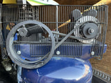 Campbell Hausfeld 60 Gallon 3.7 HP 230V Vertical Fourniture Air Compresseur