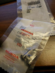 (2 PC LOT) GENUINE OEM Honda 40531-355-013 MASTER LINK, FREE SHIPPING-Mega Mart Warehouse-Ultimate Unclaimed Freight Buyer and Seller Specialists