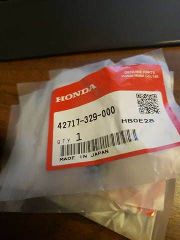 (5 PC LOT) GENUINE OEM Honda 42717-329-000 Cap Rim Hole NOS-Mega Mart Warehouse-Ultimate Unclaimed Freight Buyer and Seller Specialists