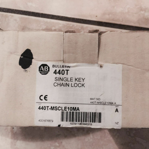 Allen-Bradley GUARD MASTER 440T-MSCLE10MA-Mega Mart Warehouse-Ultimate Unclaimed Freight Buyer and Seller Specialists