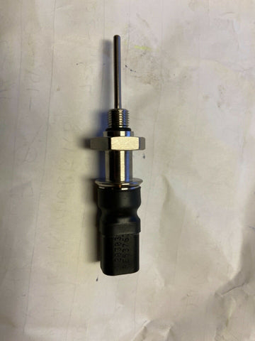 NEW Temperature Sensor, New, John Deere OEM GENUINE RE53763-Mega Mart Warehouse