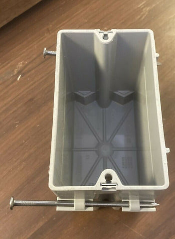 NEW (LOT OF 20/CASE) Pass And Seymour S1-22–r S122RCC36 Plastic boxes-Mega Mart Warehouse