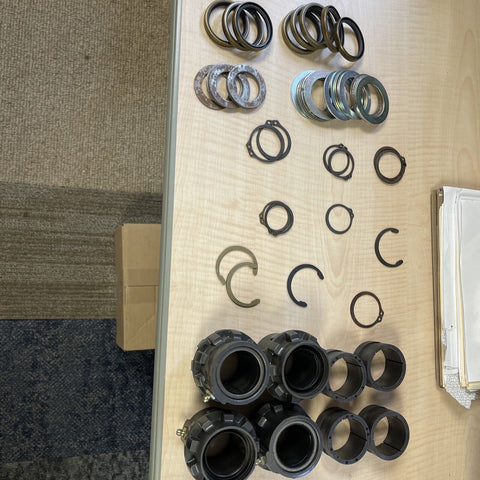 NAVISTAR R615004 KIT BRAKE CAMSHAFT (2 SETS / PLEASE SEE PHOTOS FOR ALL PARTS)