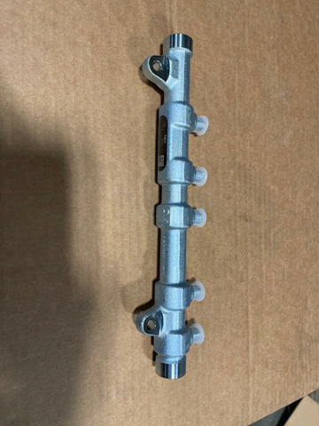 NEW GENUINE OEM Ford BC3Q-9D280-AC 6.7L Powerstroke Diesel Fuel Rail 2011-2014
