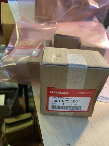 BRAND NEW GENUINE 13010-zdj-d01 HONDA PISTON RING SET (  4 SETS PER LOT  )