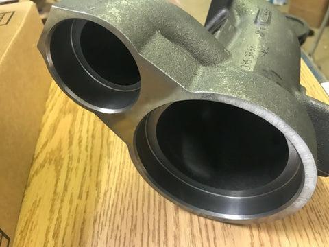 Caterpillar Elbow Assembly 395-3358 New GENUINE OEM-Mega Mart Warehouse-Ultimate Unclaimed Freight Buyer and Seller Specialists