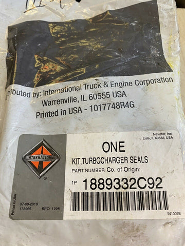 BRAND NEW 1889332C92 | International DT466 / 530 turbo install mounting kit