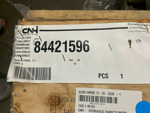 NEW 84390531 GENUINE OEM CNH HYDRAULIC CYLINDER-Mega Mart Warehouse-Ultimate Unclaimed Freight Buyer and Seller Specialists