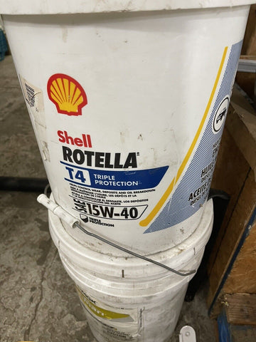 Shell Rotella T4 Triple Protection 15W-40 Diesel Motor Oil, 5 Gallons