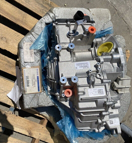 BRAND NEW GENUINE  ONE DA8Z-7000-Y TRANSMISSION
