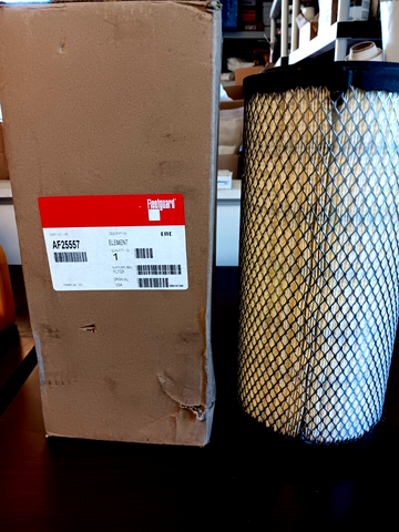 NEW FLEETGUARD AF25557