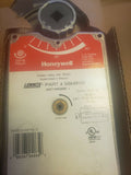 NEW HONEYWELL LENNOX DAMPER MOTOR 56M8101 NEMA2 24V VOLTS 14 VA 50/60HZ-Mega Mart Warehouse-Ultimate Unclaimed Freight Buyer and Seller Specialists