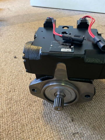 New Sauer Danfoss Hydraulic Axial Piston Pump 42R28DG2A253, 11143195-Mega Mart Warehouse