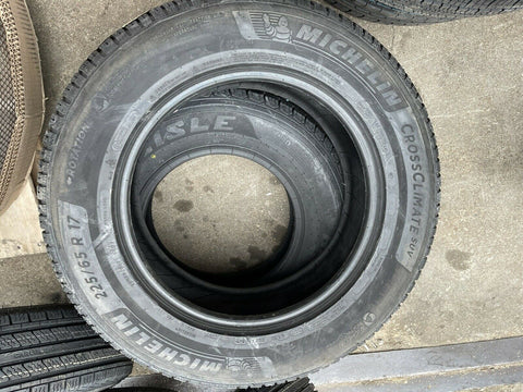 (1) NEW MICHELIN CROSS CLIMATE 225/65R17 106V  **FREE SHIPPING**