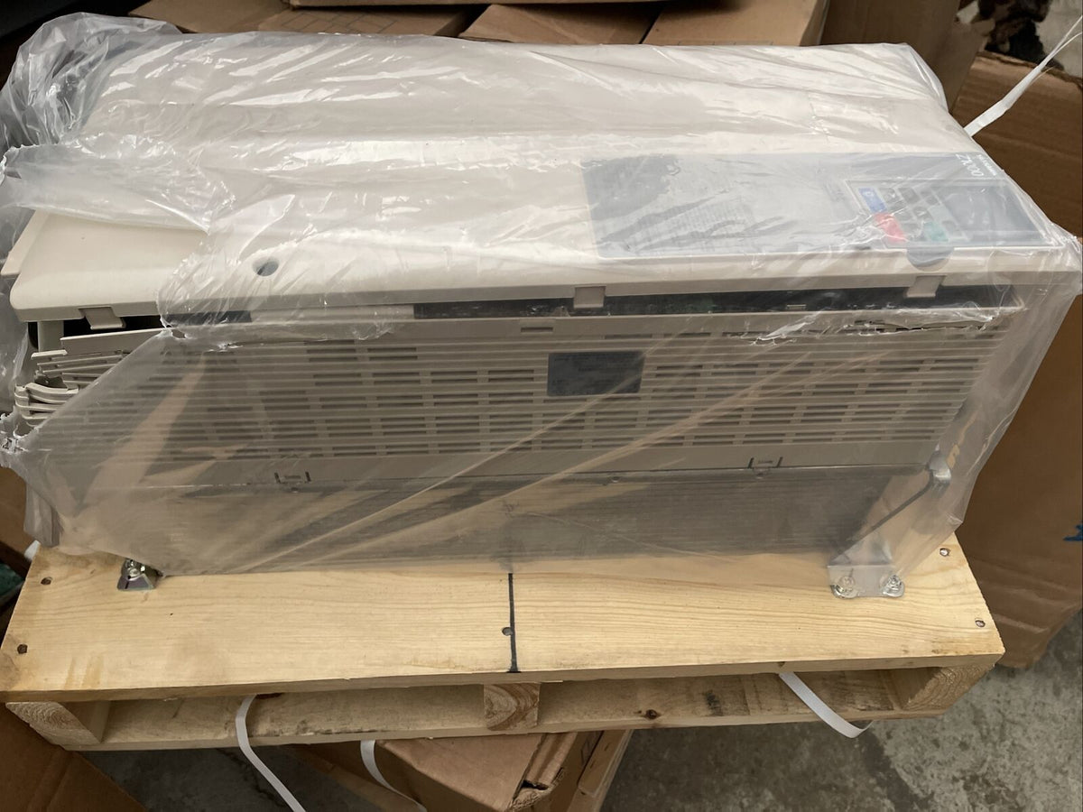 50HP 480V Yaskawa Z1000 VFD, Inverter, AC Drive CIMR-ZU4A0065FAA, 6...