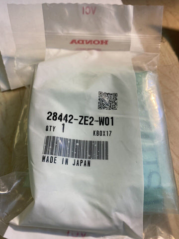 BRAND NEW Genuine Honda 28442-ZE2-W01 Starter Return Spring OEM