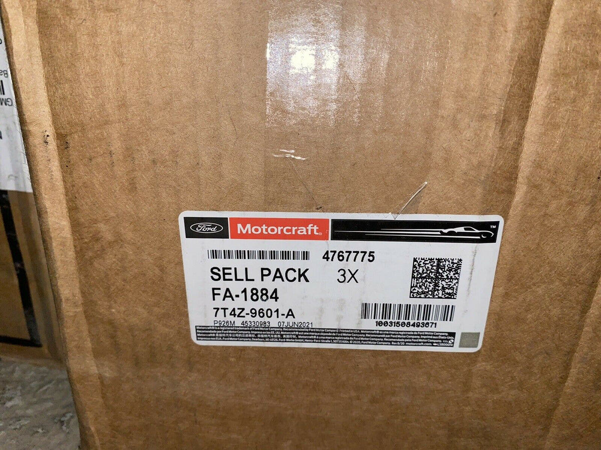 BRAND New OEM Genuine Motorcraft Ford Engine Air Filter FA1884 7T4Z...