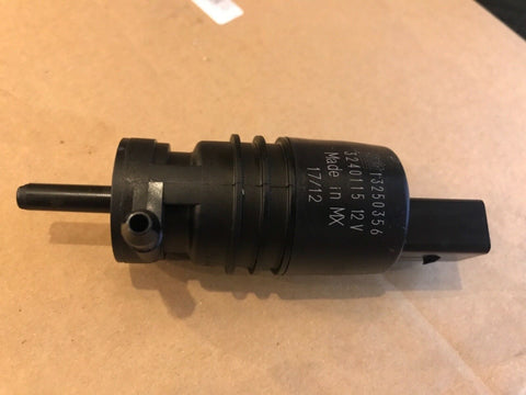 "NEW" BMW 67128362154 Windshield Washer Pump Fits some E36 E46 E53 Z3 X 3 4 5-Mega Mart Warehouse-Ultimate Unclaimed Freight Buyer and Seller Specialists