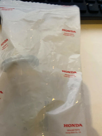 Genuine OEM Honda Part 16900-MG8-003-Mega Mart Warehouse-Ultimate Unclaimed Freight Buyer and Seller Specialists