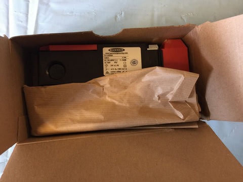 BANNER SI-LS42, 47875, Safety Rated Interlock Switch Power to Unlock 24 V ac/dc-Mega Mart Warehouse-Ultimate Unclaimed Freight Buyer and Seller Specialists