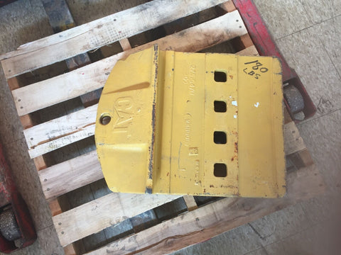 GENUINE CAT CATERPILLAR 275-5470 Half Arrow Edge Protection-Mega Mart Warehouse-Ultimate Unclaimed Freight Buyer and Seller Specialists